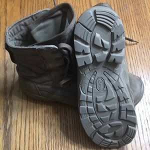 Lightly Worn Garmont T8 Extreme Wide 200mg CWB